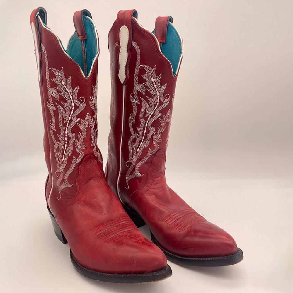 Elegant Red Embroidered Heeled Boots